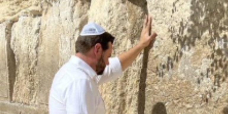 Trump Just Named Uber-Israel Shill JD Vance as VP Pick (“Nikki Haley with a Beard”)